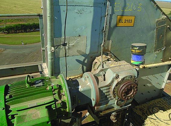 Figure 10. An example of a lift gearbox Figure 10. An example of a lift gearbox